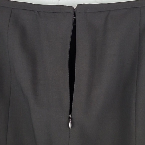 Armani Collezioni 100% Virgin-Wool Espresso Brown Skirt. NWT. Size 8. - Picture 10 of 16